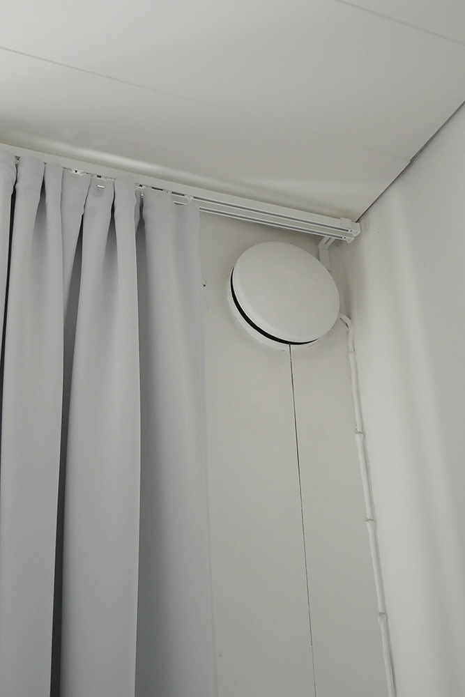 これがおそらく部屋の換気扇